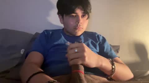 Snapshot of idk12327 chatting on 03.04.25 idk12327 online show from 03.04.25