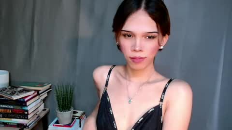 Lana But you can spell it backwards online show from 05.31.26