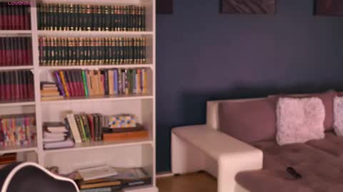 Little Flower online show from 09.08.25