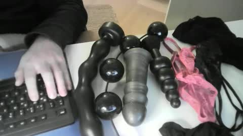 ... online show from 01.12.26