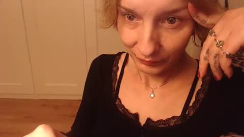 Ifk Donkeys online show from 10.24.25