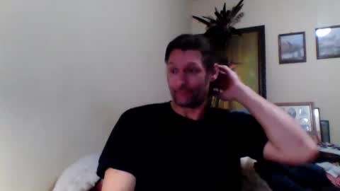 Snapshot of ifoundthegspot chatting on 01.09.25 Darthmark420 online show from 01.09.25