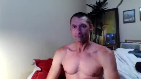 Snapshot of ifoundthegspot chatting on 10.02.25 Darthmark420 online show from 10.02.25