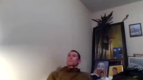 Snapshot of ifoundthegspot chatting on 10.11.25 Darthmark420 online show from 10.11.25