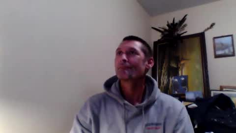 Snapshot of ifoundthegspot chatting on 10.26.25 Darthmark420 online show from 10.26.25