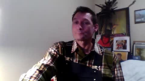 Snapshot of ifoundthegspot chatting on 11.28.25 Darthmark420 online show from 11.28.25