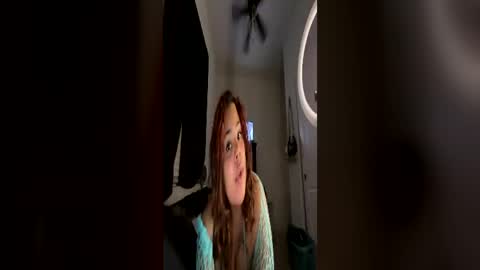 Snapshot of igotthroated chatting on 06.10.26 igotthroated online show from 06.10.26