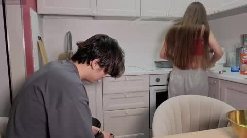 Snapshot of ihavepaws33 chatting on 11.13.25 Julia and Mira online show from 11.13.25