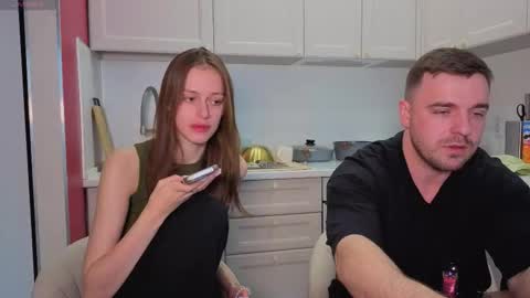 Snapshot of ihavepaws33 chatting on 11.14.25 Julia and Mira online show from 11.14.25