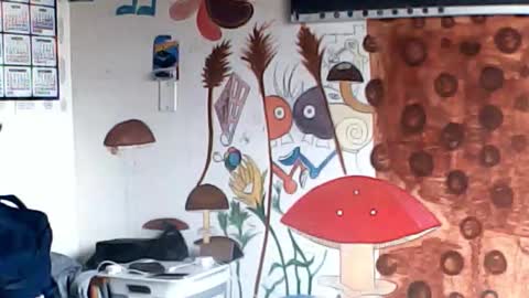 Snapshot of ihecol chatting on 02.26.26 ihecol online show from 02.26.26