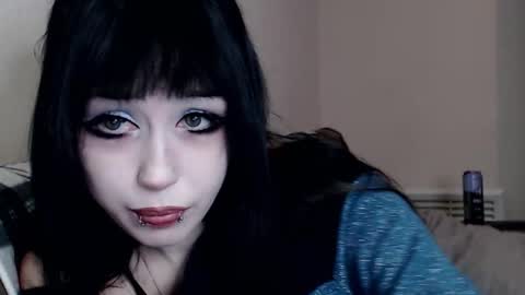 iiiiiiis online show from 10.06.25