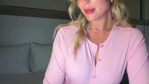 Ivy online show from 03.10.25