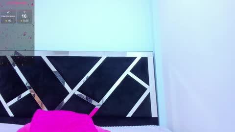 Isabella online show from 12.15.25