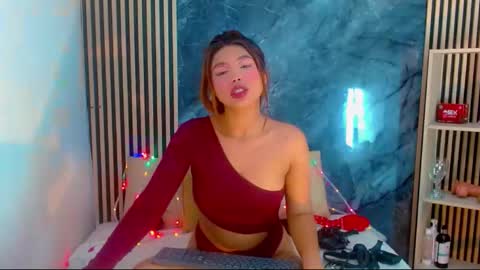 iisalombardi online show from 12.02.25