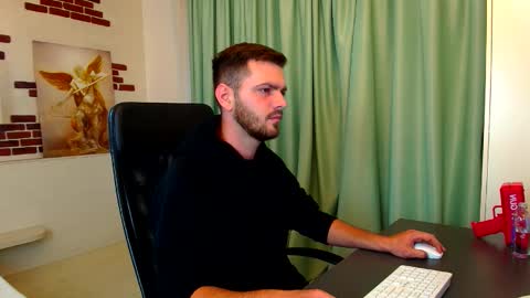 IkerGale online show from 10.02.25