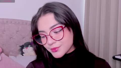 Snapshot of iki_mei chatting on 09.29.25 Maria online show from 09.29.25