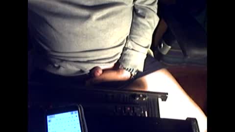 ikissuuuu online show from 03.16.26