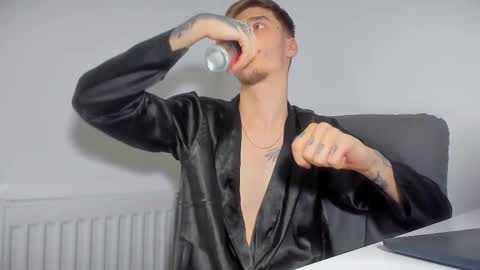 D-Illusion online show from 11.18.25