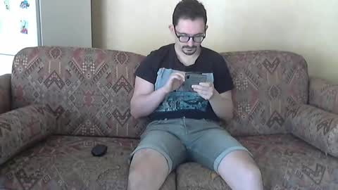 ilovecuteguy79 online show from 04.22.26