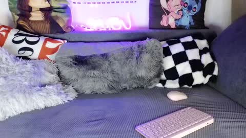 nicollee online show from 01.25.25