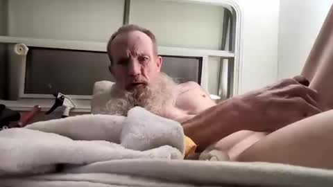 iluvnaughtypartygirls online show from 04.17.26