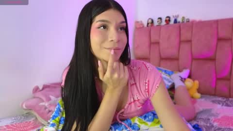 Snapshot of im__isabella chatting on 02.26.25 Isa Vasquez online show from 02.26.25