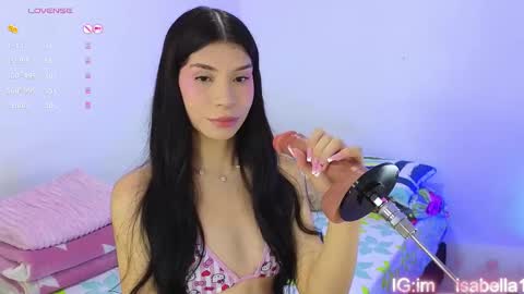 Snapshot of im__isabella chatting on 10.13.25 Isa Vasquez online show from 10.13.25
