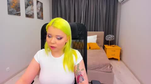 Roxy online show from 03.10.25