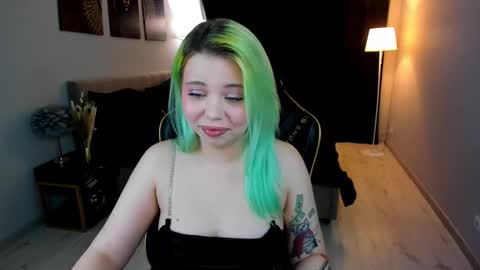 Roxy online show from 11.08.25