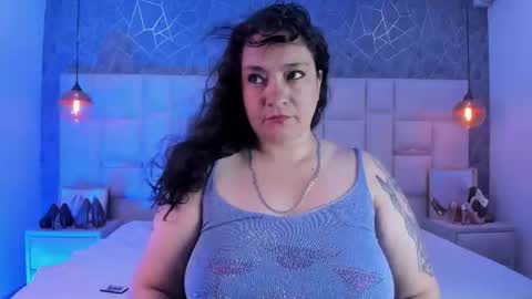 Alaya online show from 02.10.26