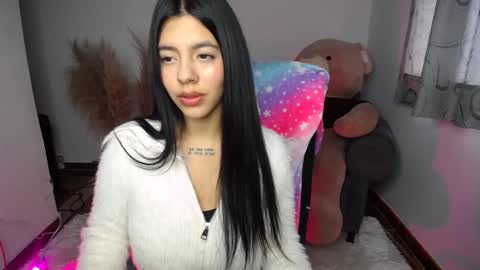 Alyn online show from 10.14.25