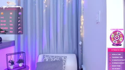 Snapshot of im_antonia chatting on 12.28.24 LUCY online show from 12.28.24