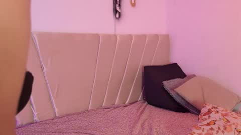 aurora online show from 11.06.25