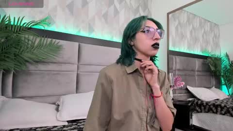 Snapshot of im_gaia chatting on 01.15.25 Im Gaia online show from 01.15.25