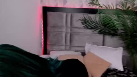 Snapshot of im_gaia chatting on 02.03.25 Im Gaia online show from 02.03.25