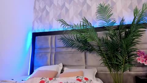 Snapshot of im_gaia chatting on 02.08.25 Im Gaia online show from 02.08.25