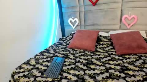 Snapshot of im_gaia chatting on 02.12.25 Im Gaia online show from 02.12.25