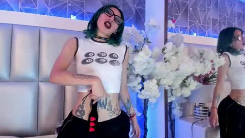 Snapshot of im_gaia chatting on 03.12.25 Im Gaia online show from 03.12.25