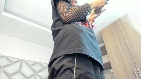 Snapshot of im_gaia chatting on 09.11.25 Im Gaia online show from 09.11.25