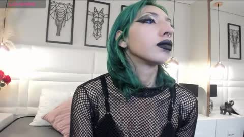 Snapshot of im_gaia chatting on 09.14.25 Im Gaia online show from 09.14.25