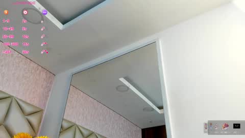 Snapshot of im_gaia chatting on 10.04.25 Im Gaia online show from 10.04.25