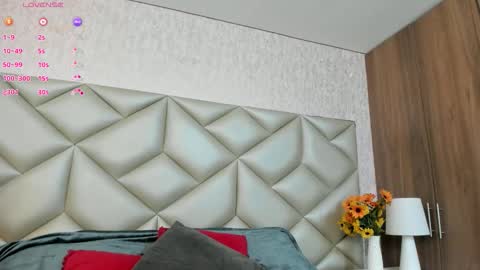 Snapshot of im_gaia chatting on 11.18.25 Im Gaia online show from 11.18.25