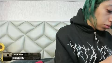 Snapshot of im_gaia chatting on 11.23.25 Im Gaia online show from 11.23.25