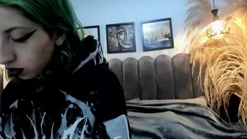 Snapshot of im_gaia chatting on 12.16.25 Im Gaia online show from 12.16.25