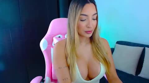 Grecia online show from 03.01.26