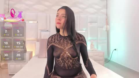 helem  online show from 10.11.25