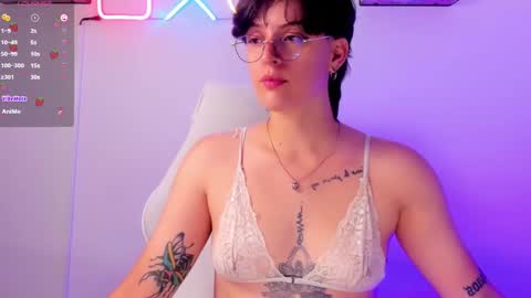 im_jadee_0 online show from 03.01.25