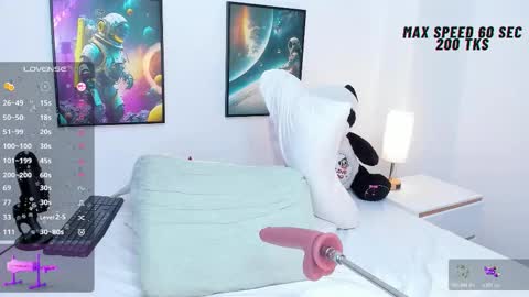 Snapshot of im_keityy chatting on 11.06.25 Keity online show from 11.06.25