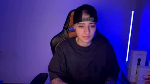 Laia online show from 02.14.25