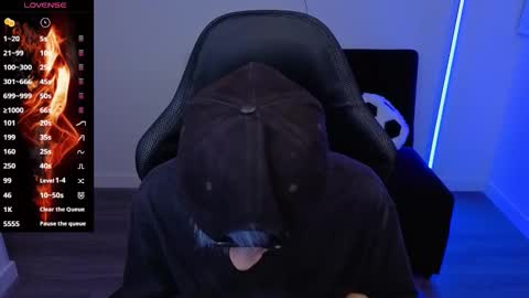 Laia online show from 11.18.25